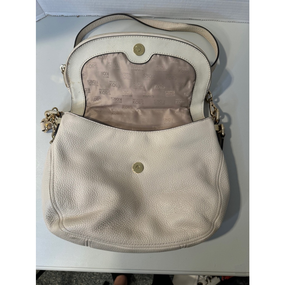 Michael Kors Bedford Medium Tassle Convertible Offwhite Shoulder Leather Bag - Picture 3 of 14